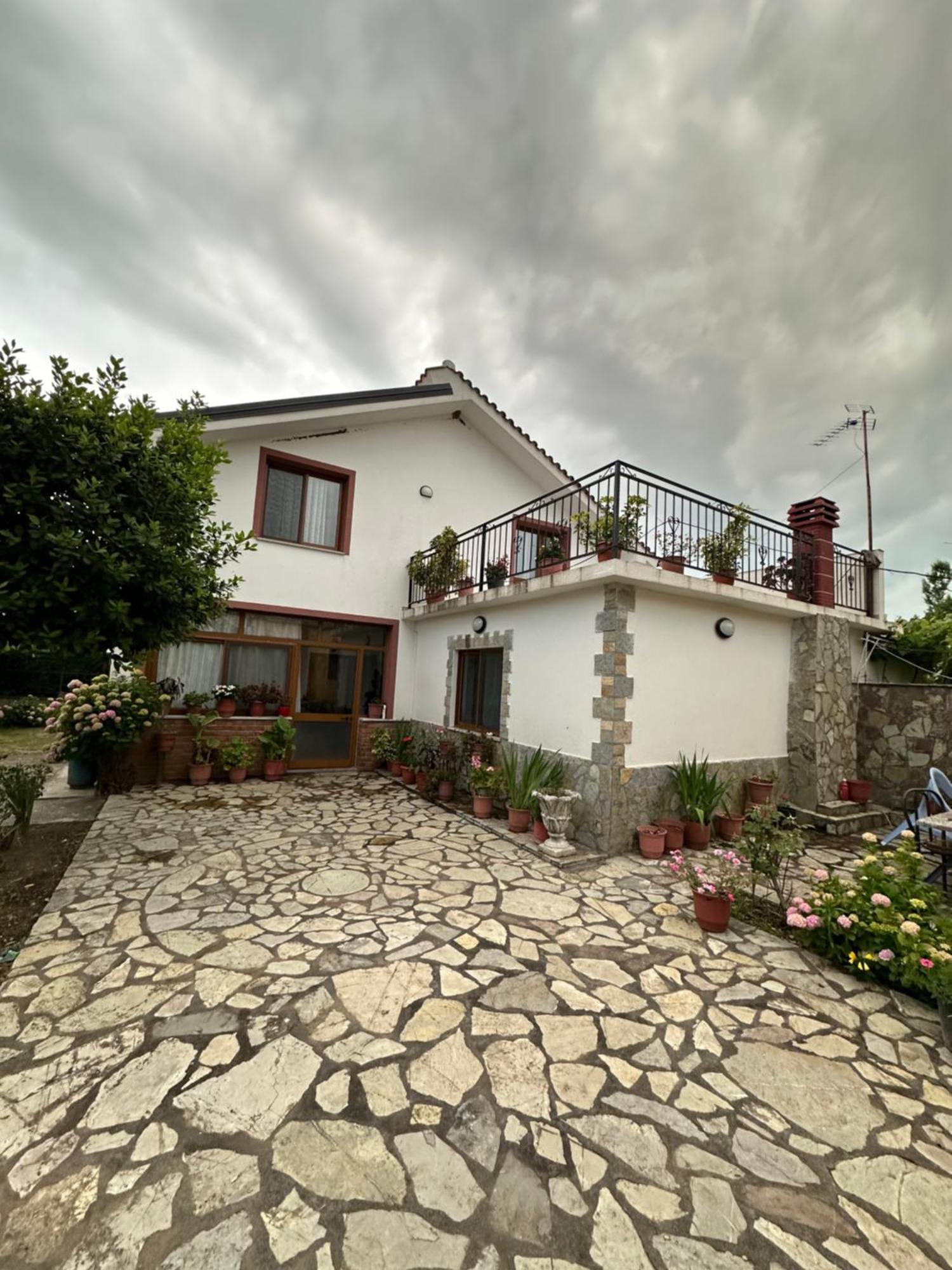 Villa Zefi Rrenc Papaj Εξωτερικό φωτογραφία
