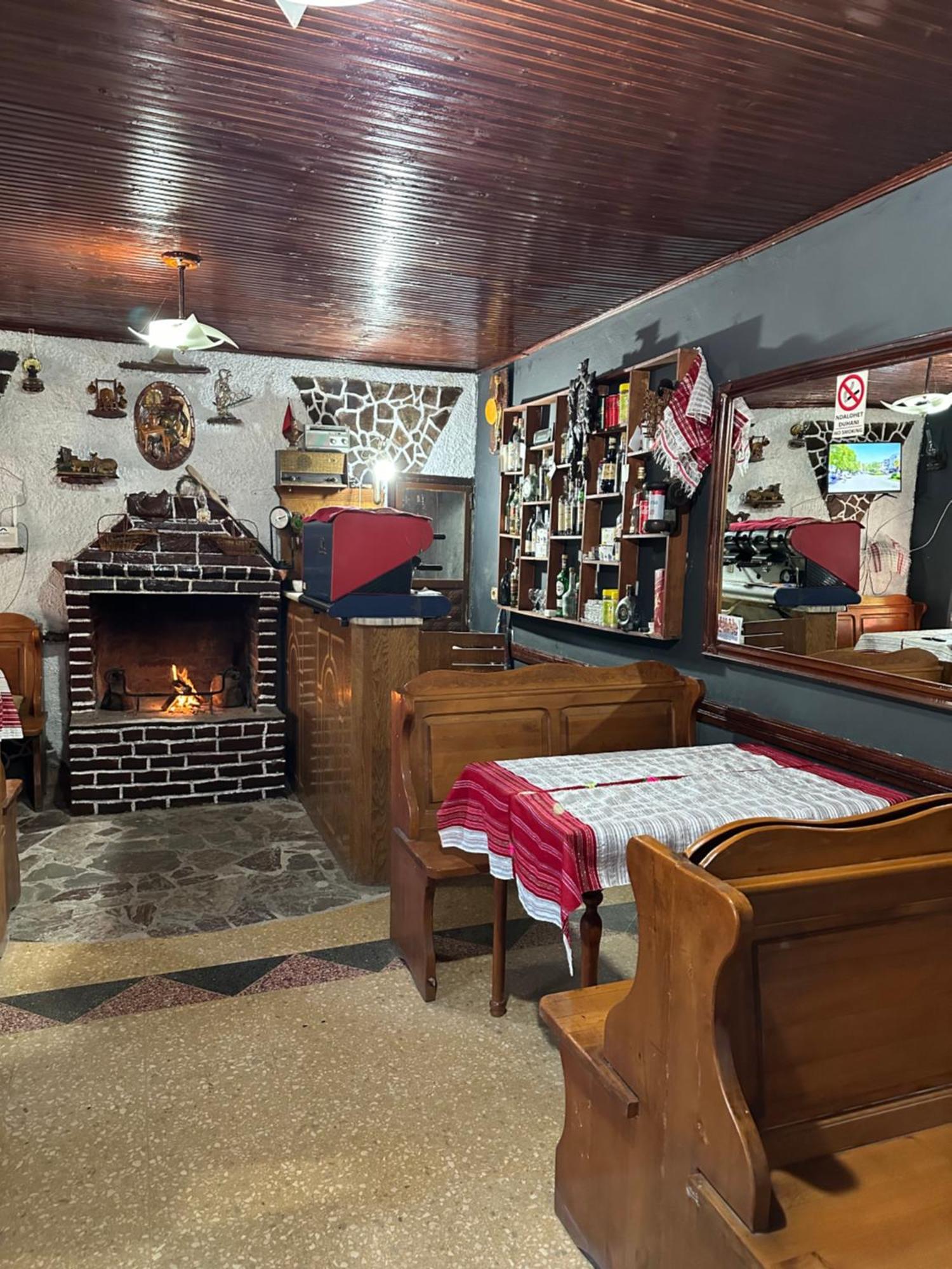 Villa Zefi Rrenc Papaj Εξωτερικό φωτογραφία