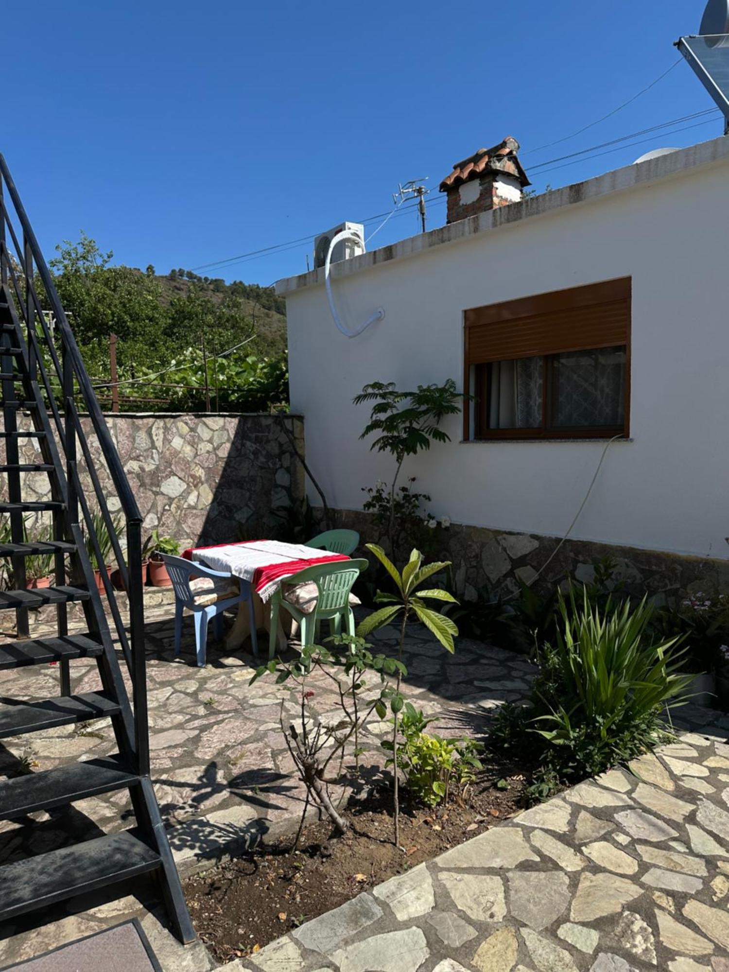 Villa Zefi Rrenc Papaj Εξωτερικό φωτογραφία